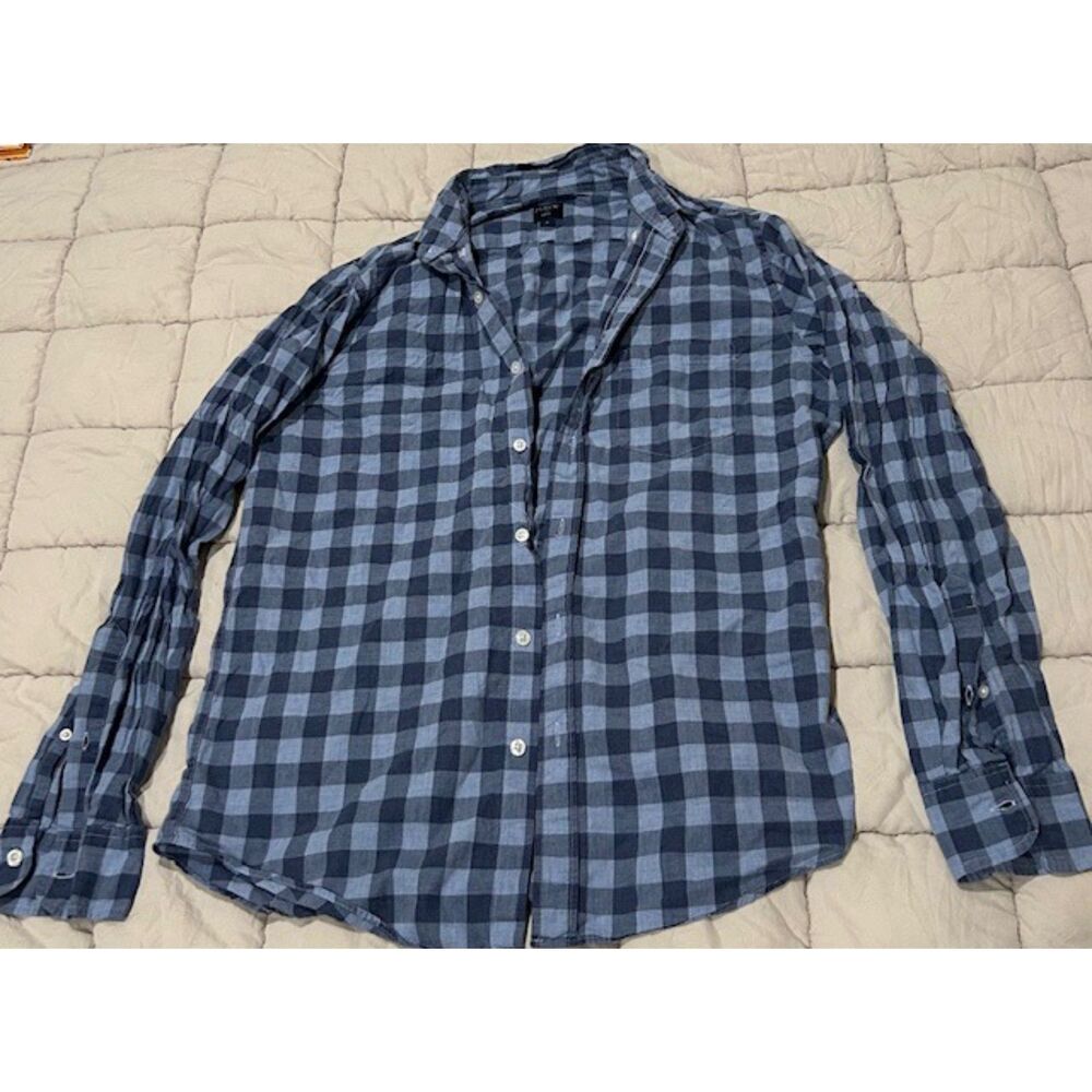 Men's J Crew Button Down Shirt Size Medium